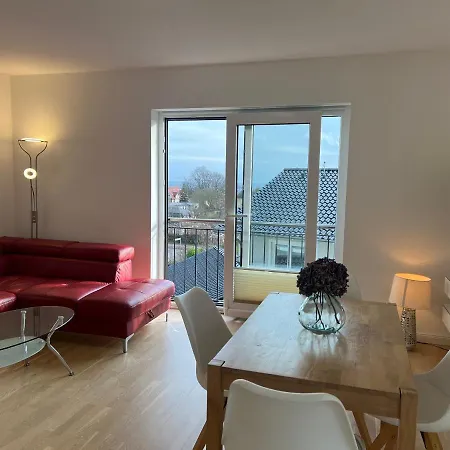 Modernes Mit See- Und Stadtblick Apartment *